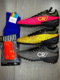 Soulier tout terrain CR7 