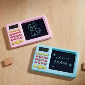 آلة حاسبة مع لوحة للرسم 