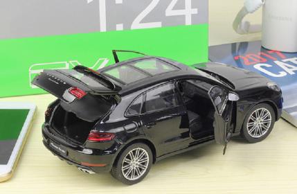 Porsche Cayenne S 1/24 Modèle de voiture Miniature en alliage SUV 