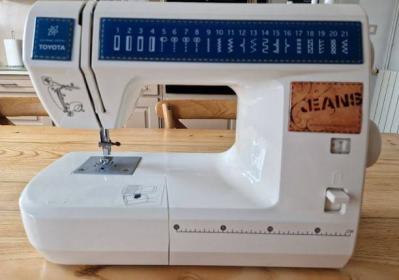 machine a coudre TOYOTA JEANS JSBA21