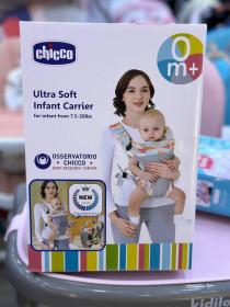 حاملة الأطفال الكانجارو فائقة النعومة من شيكو