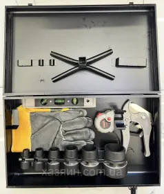 Soudeuse de tubes PPR 20-63mm 2000W 0-300°C avec coffret métallique et outillage a main CROWN | CT19029 MC