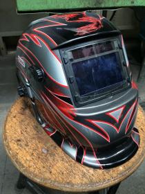 قناع التلحيم الإلكتروني قابل للتعديل بتصميم مبتكر لحماية العيون Beetro Masque de Soudage avec Assombrissement Progressif TC0388